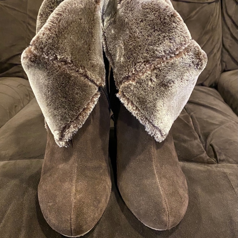 Boston Proper Wedge ankle booties